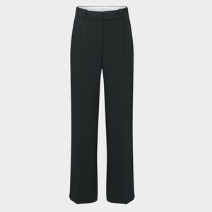 Aritzia Effortless Pant NAVY